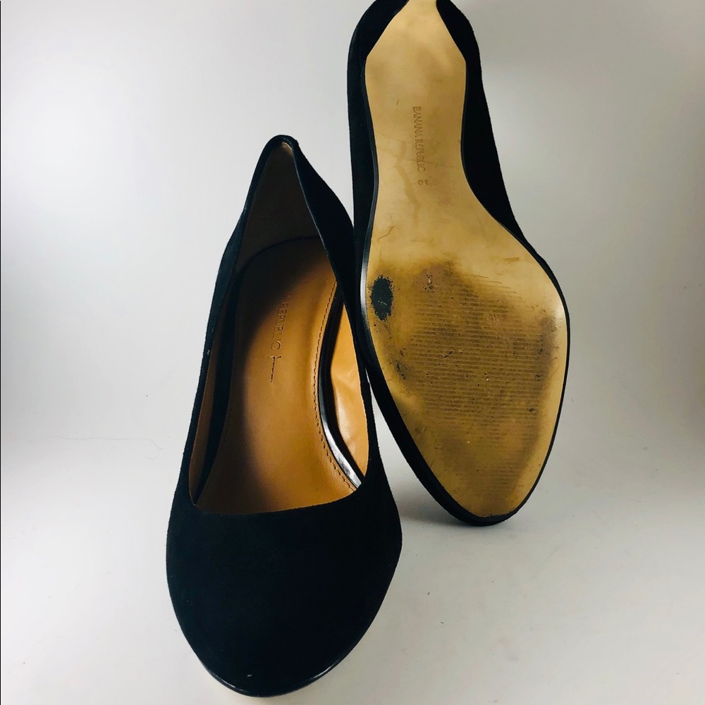 Shoes - Picture 3 of 4